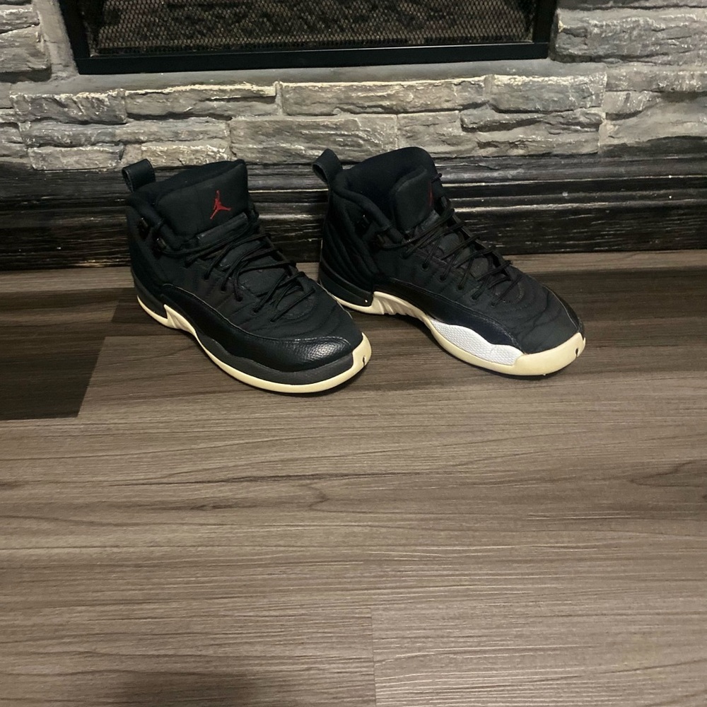 Nike Air Jordan 12 Retro Neoprene youth size 6.5